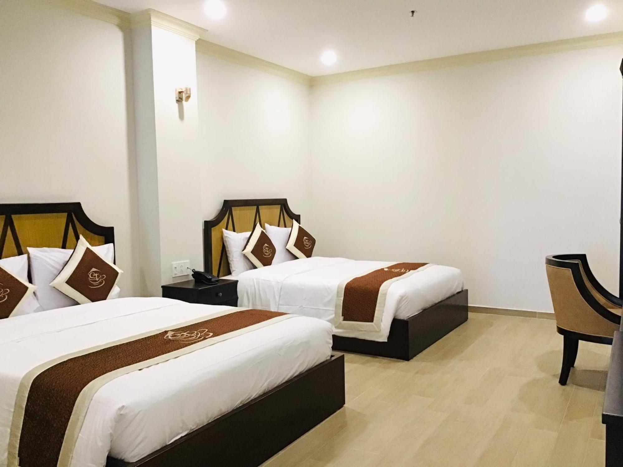 Que Toi Hotel Soc Trang Exteriör bild